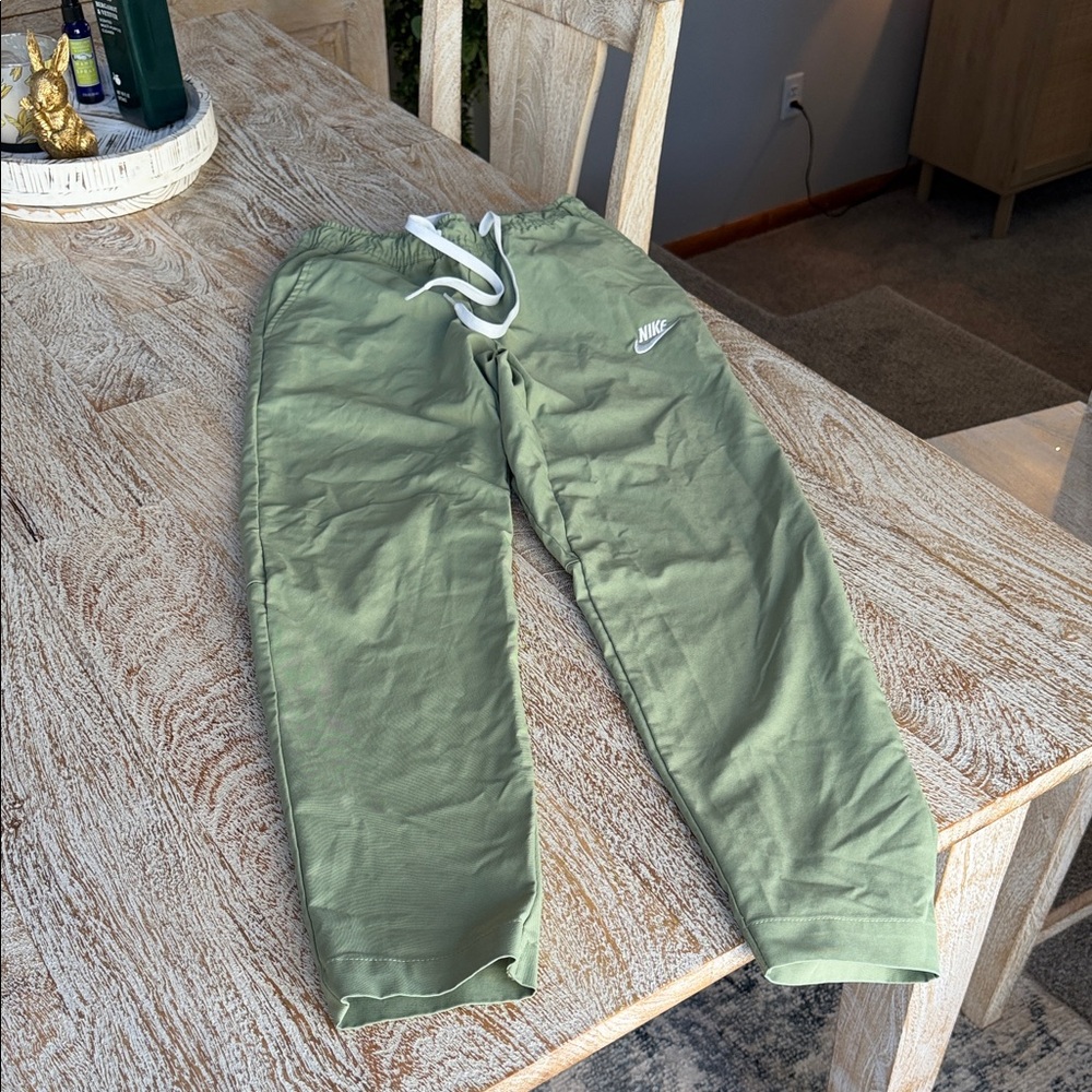 Nike joggers